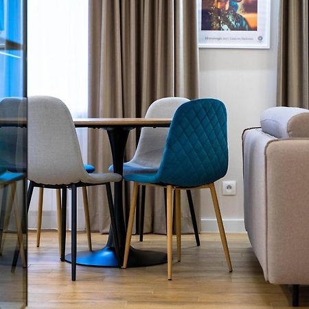 Elektoralna Comfort Apartment Varsó Kültér fotó
