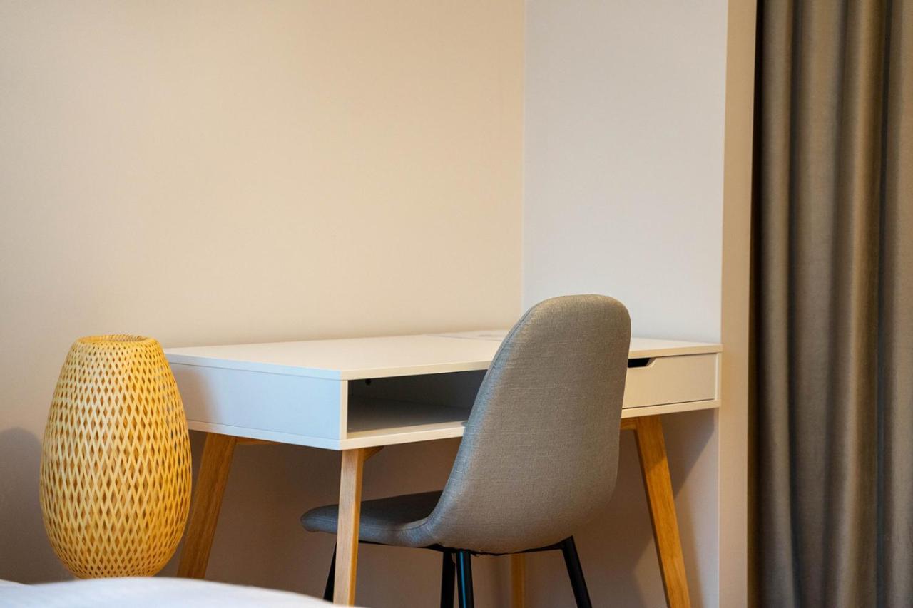 Elektoralna Comfort Apartment Varsó Kültér fotó