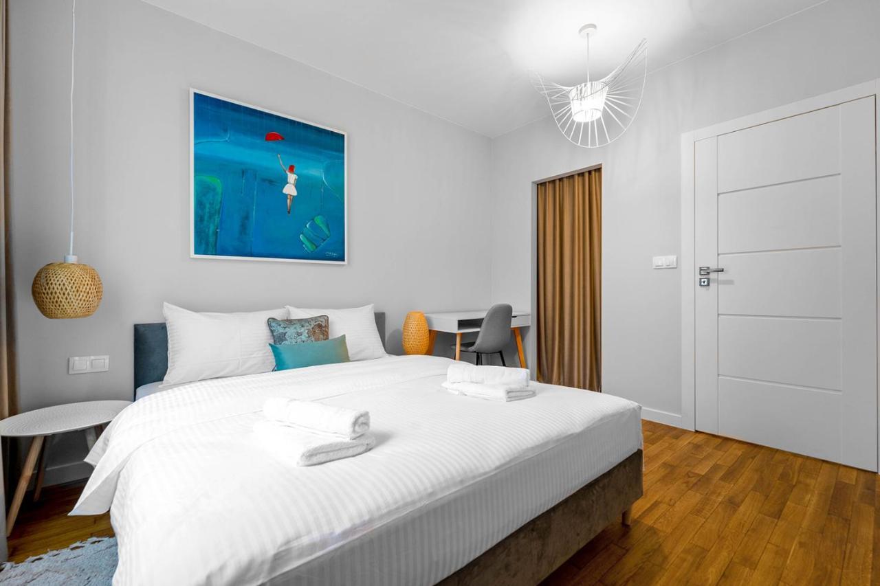 Elektoralna Comfort Apartment Varsó Kültér fotó